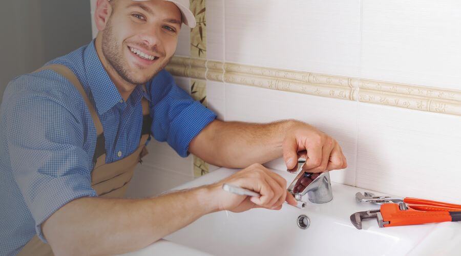 Local tankless water heater installation in Ambia, IN